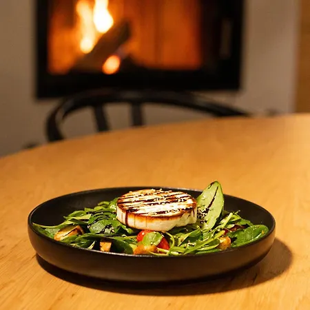 酒店 Kenta Mountain & Gastrobar 4*