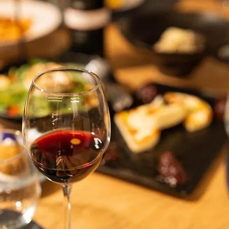 Kenta Mountain & Gastrobar 酒店 波尔塔里亚