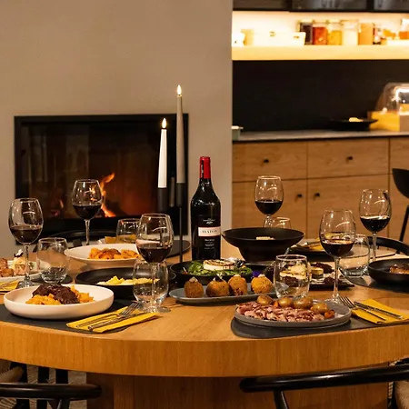 酒店 Kenta Mountain & Gastrobar 波尔塔里亚