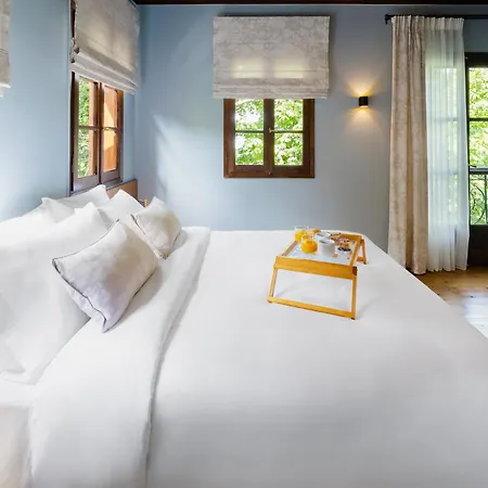 Kenta Mountain & Gastrobar Hotel 4*