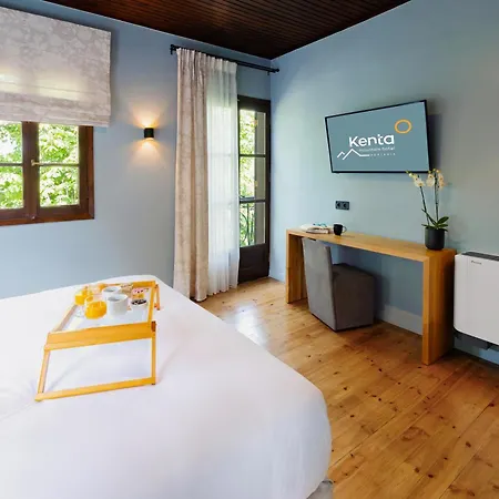 Kenta Mountain & Gastrobar 酒店 4*