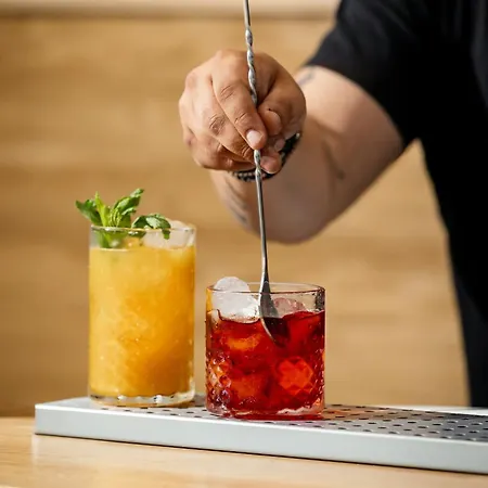 酒店 Kenta Mountain & Gastrobar 4*