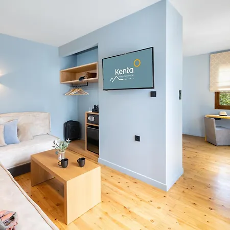 Kenta Mountain & Gastrobar 波尔塔里亚