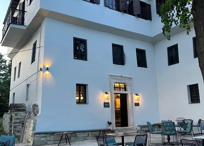 Kenta Mountain & Gastrobar Portariá